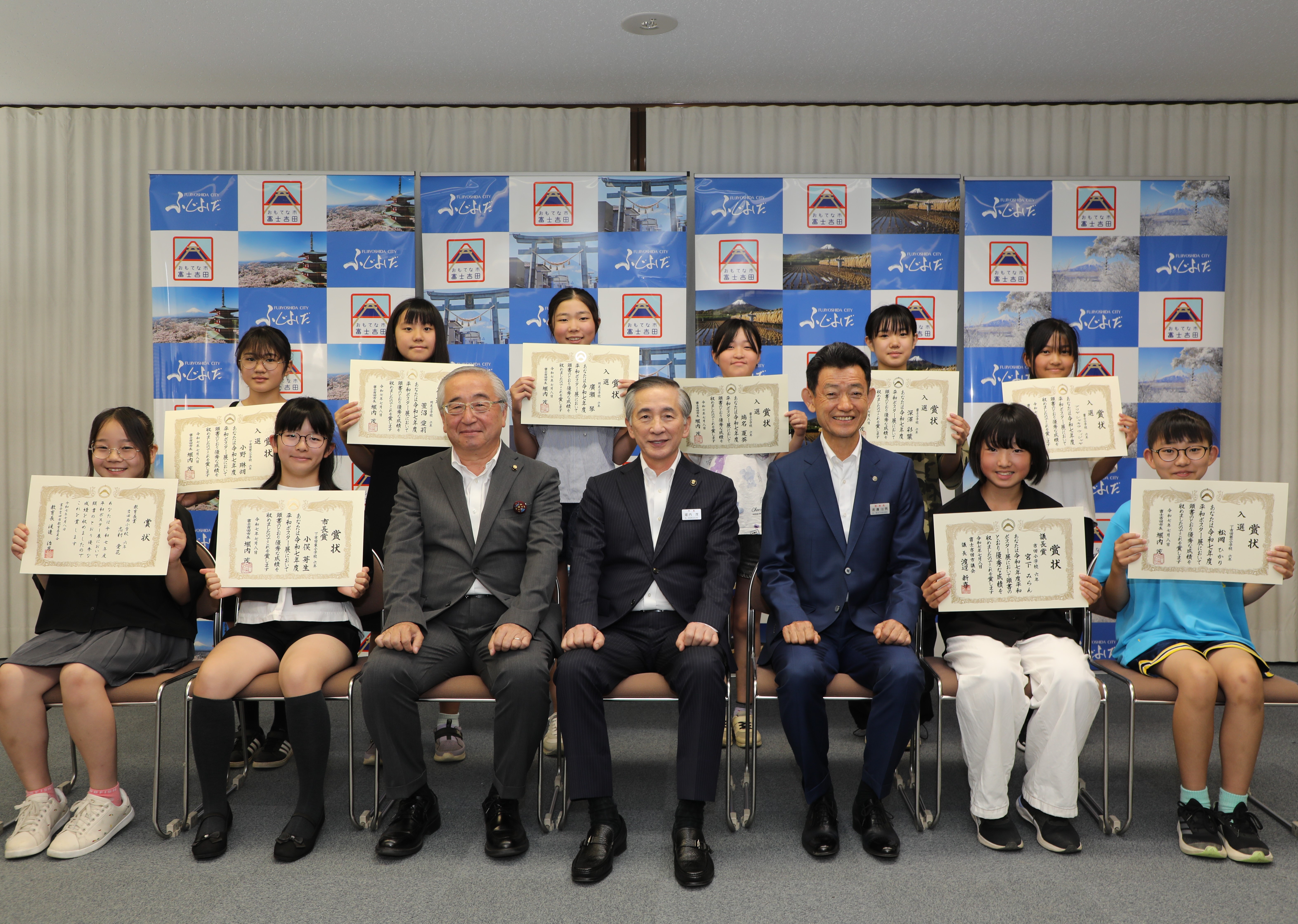 7月8日(火)平和ポスター展(小学生の部)　画像