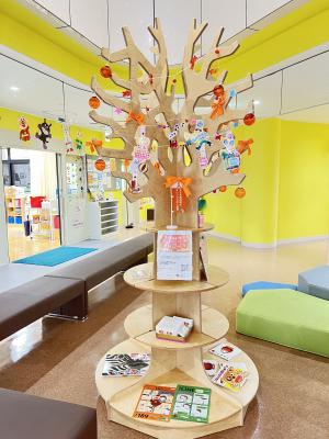 ブックツリー写真