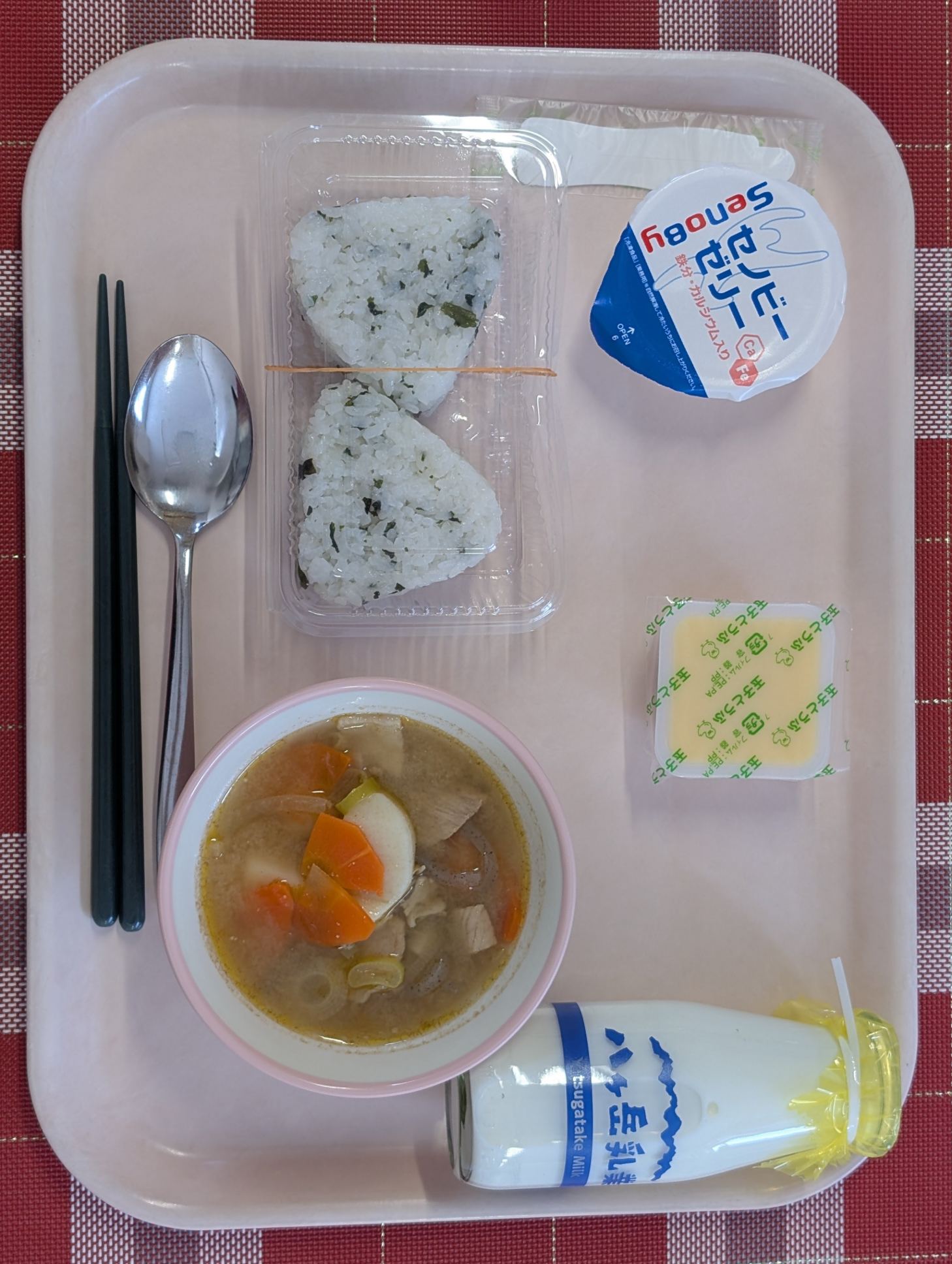 3月11日の給食の全体写真