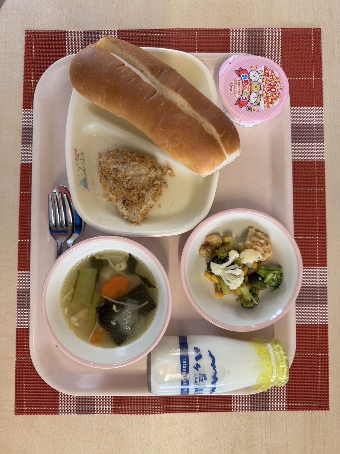 3月10日の給食の全体写真