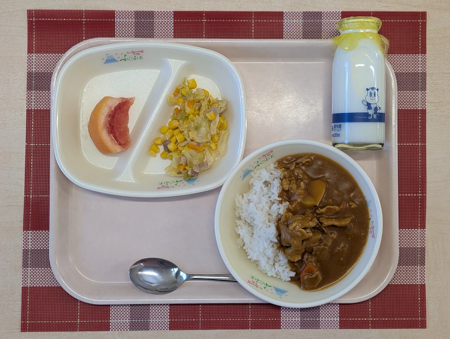 5月29日の給食の全体写真