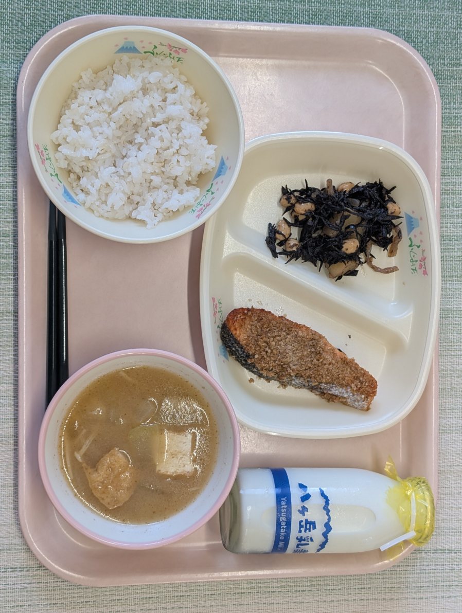 7月13日の給食の全体写真