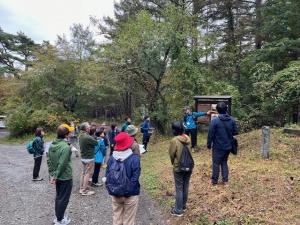 昨年度のガイド付きウォーキングの様子